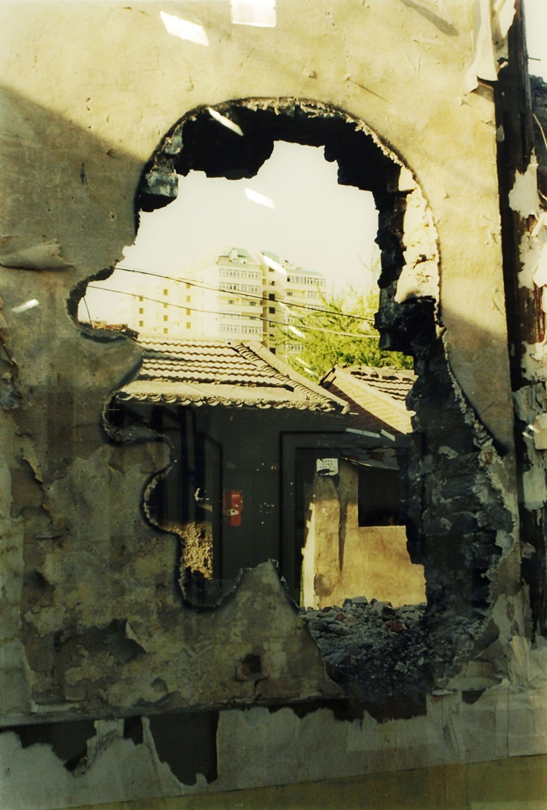 OLYMPUS DIGITAL CAMERA         